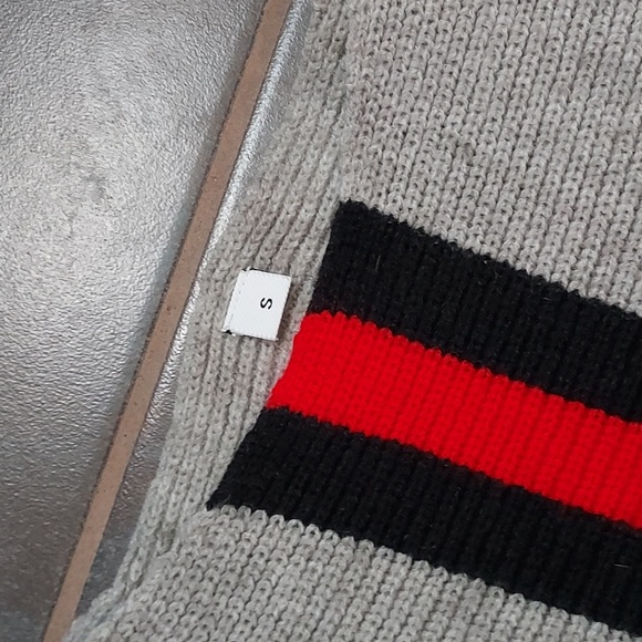 Stripped sweater - Picture 3 of 6